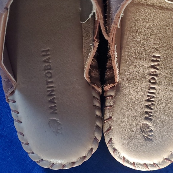 Manitobah Women's Berry Clog 41 US 10 - Picture 4 of 5